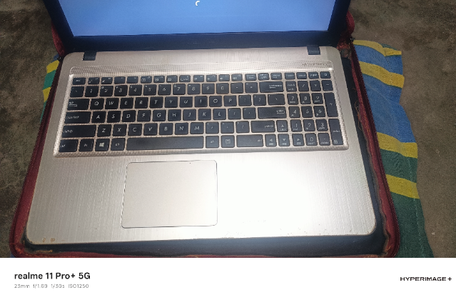 Asus vivobook X540UP